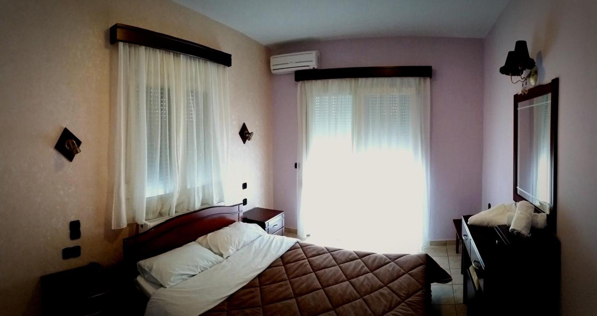 Filippion Hotel Keramoti  Room photo